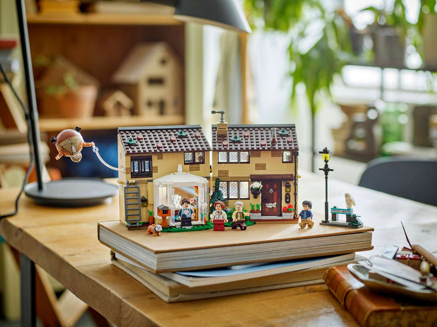 LEGO Harry Potter Ligusterlaan: bezoek van tante Margot (76451)