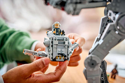 LEGO Star Wars Imperial Remnant AT-AT™ met INT-4 (75431)